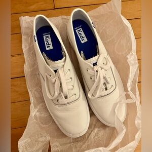 Keds The Platform Leather Lace Up Triple White Sneakers